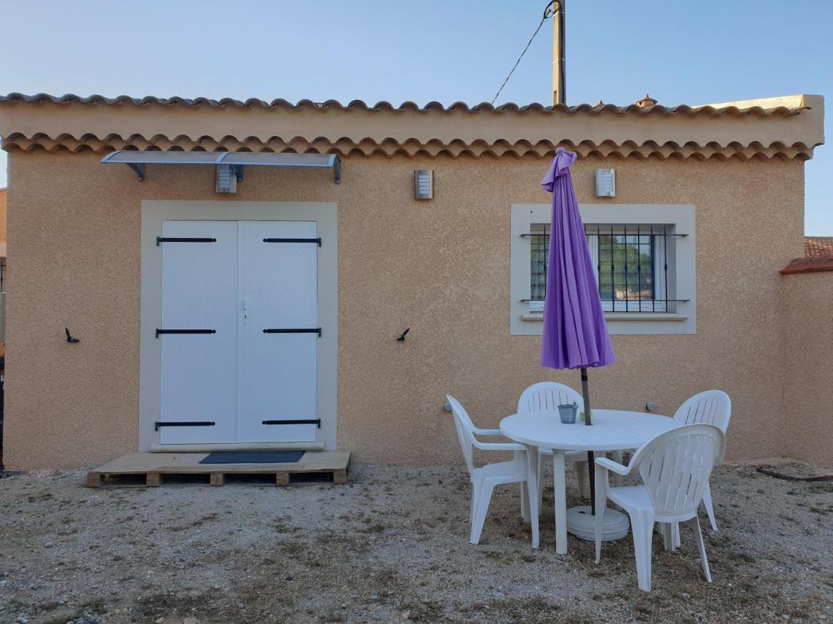 Petite Maison Meublee Entre Avignon Et Carpentras Morieres-les-Avignon Luaran gambar