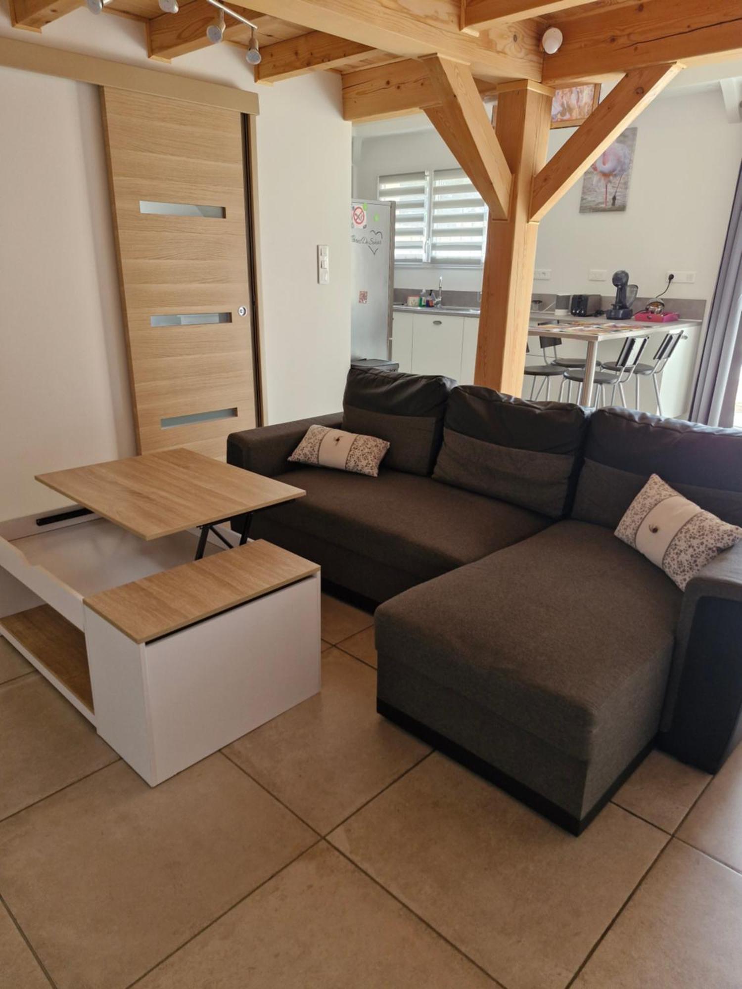 Petite Maison Meublee Entre Avignon Et Carpentras Morieres-les-Avignon Luaran gambar